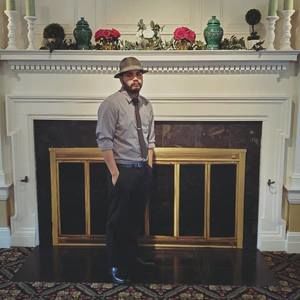 Meet your Posher, Eric